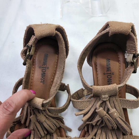 Minnetonka Moccasin Marina Fringed Wedge Sandals Brown Size 6 Womans - Picture 3 of 5
